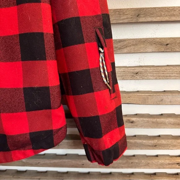 Picture organic clothing black edition Buffalo check jacket